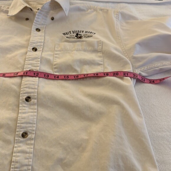 Vintage Disney World Mickey Mouse Shirt Medium Button Down Vacation Resort - Picture 12 of 13